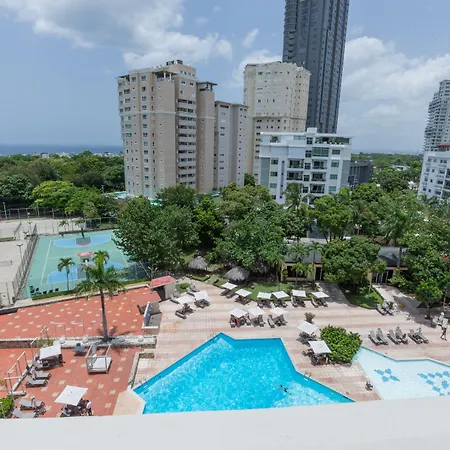 Dominican Fiesta Hotel-2